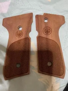 エルエス　ベレッタM92F ウッドグリップ　組み立てキット エルエス ベレッタM92F ウッドグリップ 組み立てキット エルエス