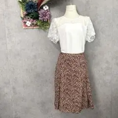 558【ニューヨーカー】フレアスカート　（9）　葉っぱ　総柄　夏スカート　派手