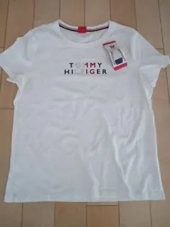 1【人気激安殺到】新品TOMMY HILFIGERトミーヒルフィガー白ＴシャツM