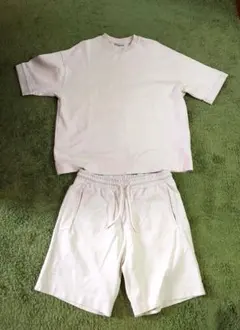 クリーム色　 ZARAセットアップ　美品