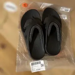 OOFOS ウーホォス　ブラック　リカバリーサンダル　unisex Blackのサムネイル