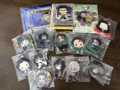 鬼滅の刃 まとめ売り キーホルダー、缶バッジ