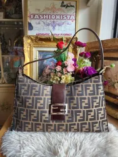 FENDI フェンディ ズッカ マンマバゲットsale!のサムネイル
