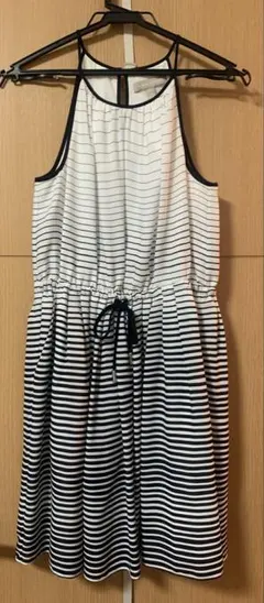 BANANA REPUBLIC ストライプ ノースリーブドレス