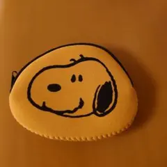 スヌーピー イエローポーチ　小銭入