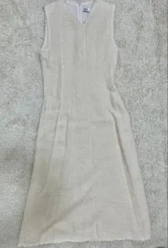 ベージュ ノースリーブ Aライン ワンピース