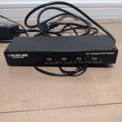 ②BLACK BOX AC506A VGAビデオスプリッタ　入力4/出力1