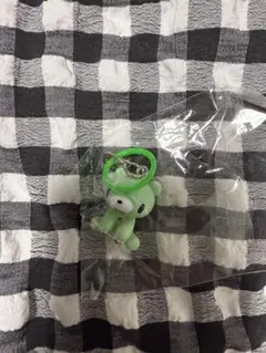 いたずらぐまのグルーミーマスコットチャーム