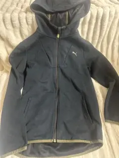 PUMA ネイビー パーカー Lサイズ　160cm