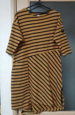 【美品】グラニフ　七分袖ワンピース