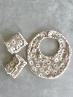 ベビービョルン抱っこ紐カバー&スタイ