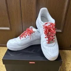 Supreme Air Force 1 ホワイト 赤シューレース