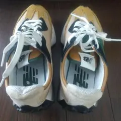 New Balance ニューバランス 327 スニーカー 23 ベージュ