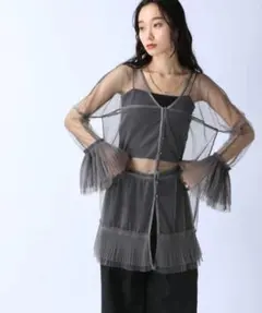 新品✨ジーナシス⭕️ チュールプリーツ2WAYチュニック〈チャコール〉