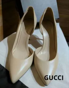 美品 未使用 GUCCI パンプス ベージュ シンプル 無地 35C