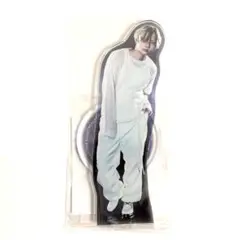 佐藤流司 REAL⇄FAKE アクスタ アクリルスタンド ②