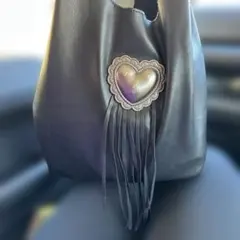 Item thumbnail for item bdbfee2d-e91e-4300-9027-423987ca035b