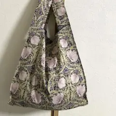 Item thumbnail for item e06624d9-c139-4cad-8f7c-23a7896d0481