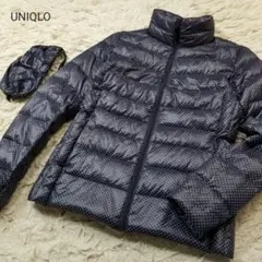 美品UNIQLOレディースM収納袋付ウルトラライトダウンジャケット紺白ドット柄