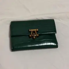 チャールズアンドキース 財布