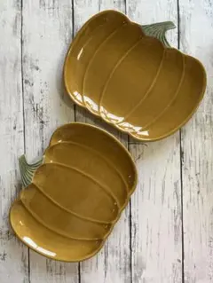 かぼちゃ型 ツヤオレンジプレート23cm 2個 洋食器 オシャレ カフェ風のサムネイル