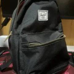 Herschel NOVA MID-VOLUME ブラック リュック