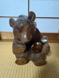 希少　西野真弓作 木彫りの熊軽いザラ一刀彫 面彫り 民芸品　限定品