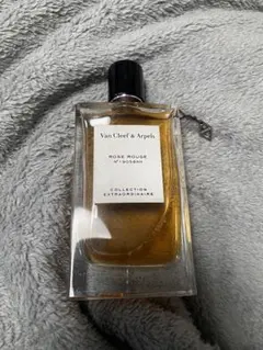 日本廃盤　L'Artisan Parfumeur バラ泥棒100ml 日本廃盤 L'Artisan Parfumeur バラ泥棒100ml - メルカリ