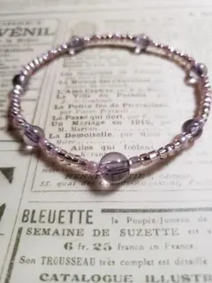 紫色ビーズのゴムブレスレット　ハンドメイド