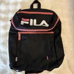FILA フィラとイーストボーイコラボ　ポケット付きリュック 黒ピンク