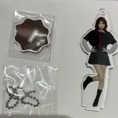 TWICE THIS IS FOR ミニアクスタチャーム モモ