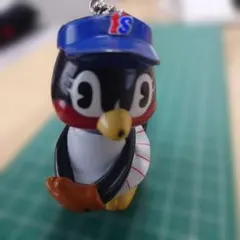 ヤクルトスワローズ つばみちゃん 傘チャーム　ボールチェーン付き
