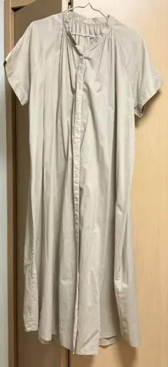 [中古]GU ベージュ シャツワンピース 半袖