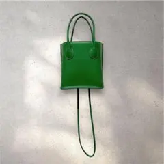 美品 2WAY ミニショルダーバッグ グリーン ハンドバッグ 斜めがけ スクエア