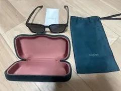 GUCCI サングラス ブラックのサムネイル
