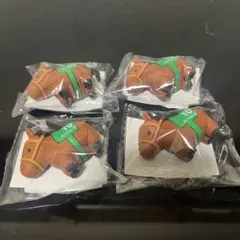 ぷっくりラバーフィギュア ダノンベルーガ 4個セット サラブレッドコレクション