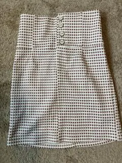 チェック柄タイトスカート