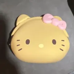 Hello Kitty mimi POCHI シリコンポーチ　日焼けキティ