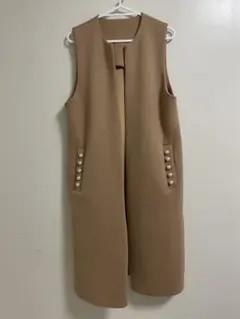 美品DEUX AMOUR ノースリーブ ベスト 大粒パールボタン付きM-L 上品
