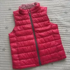 130 ユニクロ　ダウンベスト　ピンク