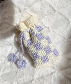 チェック柄編み物巾着ポーチ