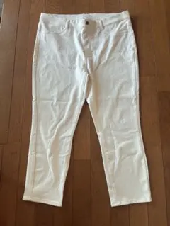 ユニクロウルトラストレッチ、レギンスパンツ、クロップドホワイト3 XL