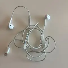 iPhone　イヤホン　Lightning（マイク付）　有線イヤホン