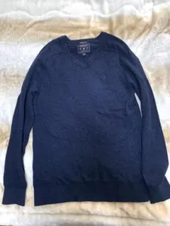 AMERICAN EAGLE OUTFITTERS Vネックセーター