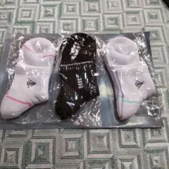 ダンロップ2足、ゴーセン黒1足レディースソックス3足セット