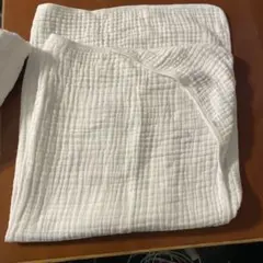コットン製ホワイトおくるみ