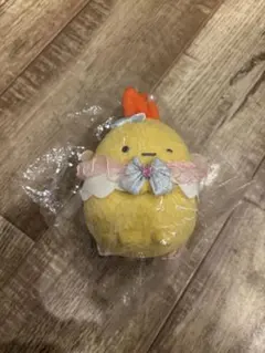 新品 すみっコぐらし 天使なアイドル ぬいぐるみ S えびふらいのしっぽ
