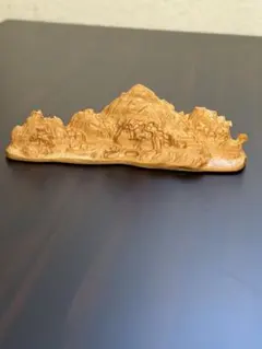 木製山水画風置物 黒色台座付き - メルカリ