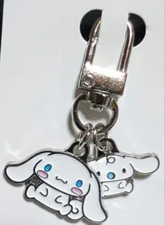 サンリオキャラクターズ　キーホルダー　シナモロール
