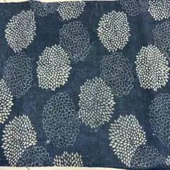 ■T037■古布■木綿■藍染　菊柄　型染めはぎれ■165cm